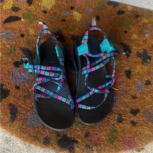 Chaco Colorful Strappy Sandals Big Kids Sz 4